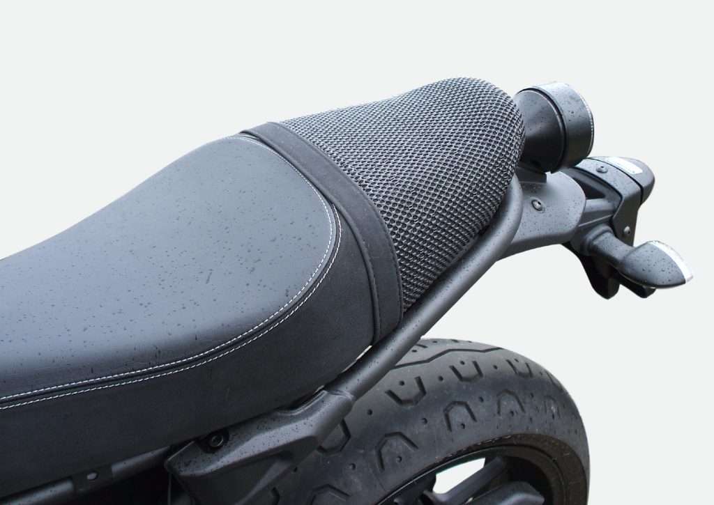 YAMAHA R1 2009-2014 TRIBOSEAT ANTI-RUTSCH BEIFAHRERSITZBEZUG